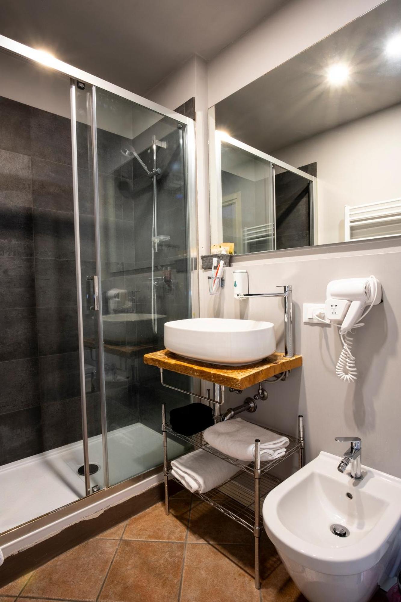 Il Cortiletto Hotel Пиаченца Екстериор снимка