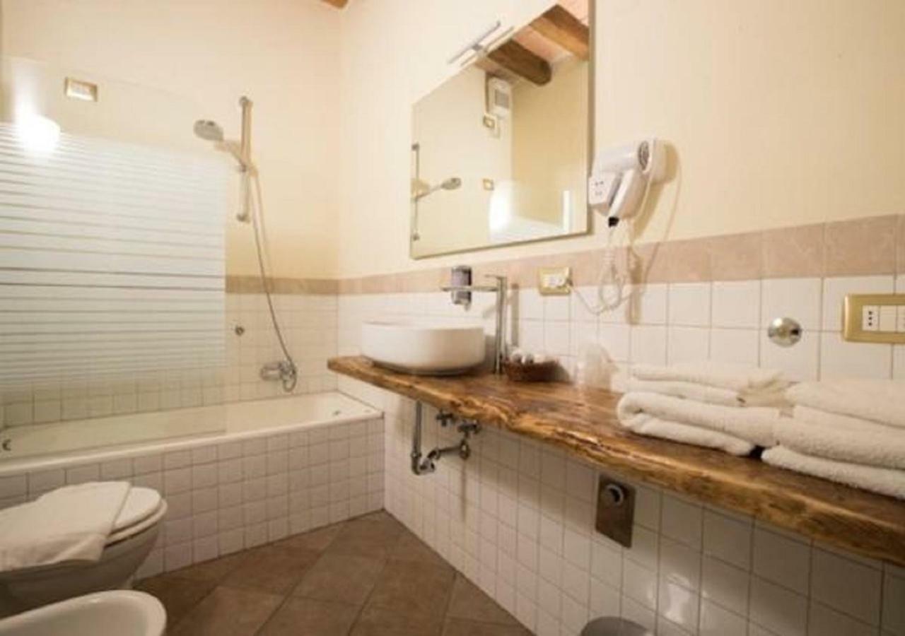 Il Cortiletto Hotel Пиаченца Екстериор снимка
