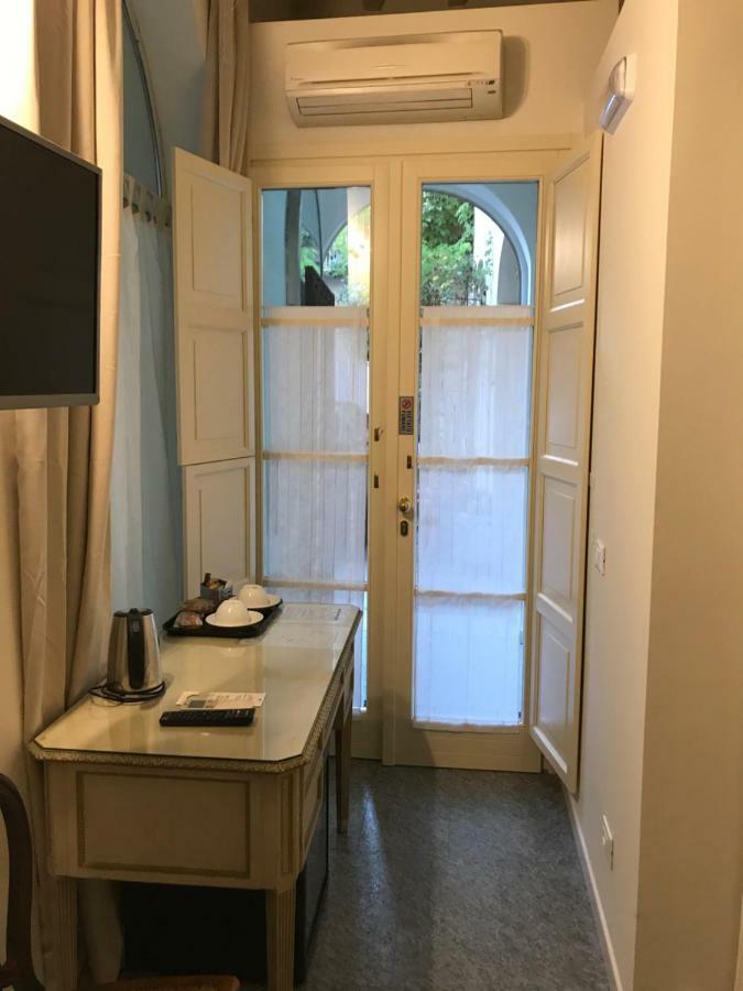 Il Cortiletto Hotel Пиаченца Екстериор снимка